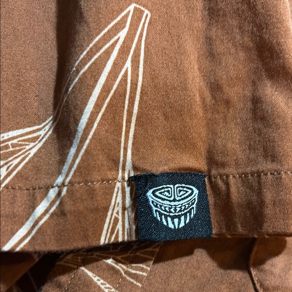 Tanoa Boys' Brown Leaf Print aloha Shirt 6 - Picture 5 of 5